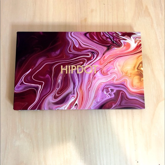 Hipdot Zion Eyeshadow Pallet - Picture 2 of 7